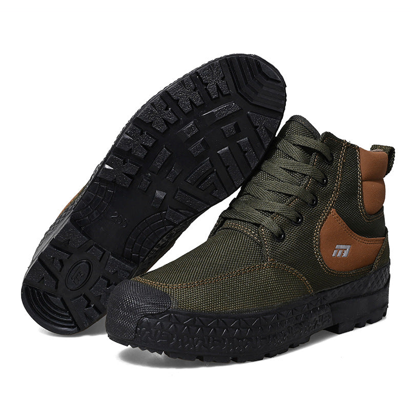 NevoTrek - Comfortable and waterproof all-terrain orthopedic shoes