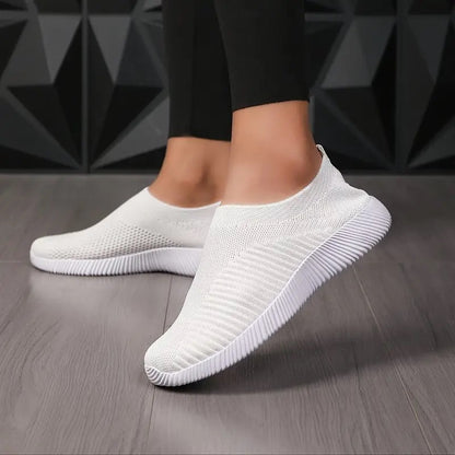 NevoGo - Elegant and comfortable slip-on orthopedic shoes